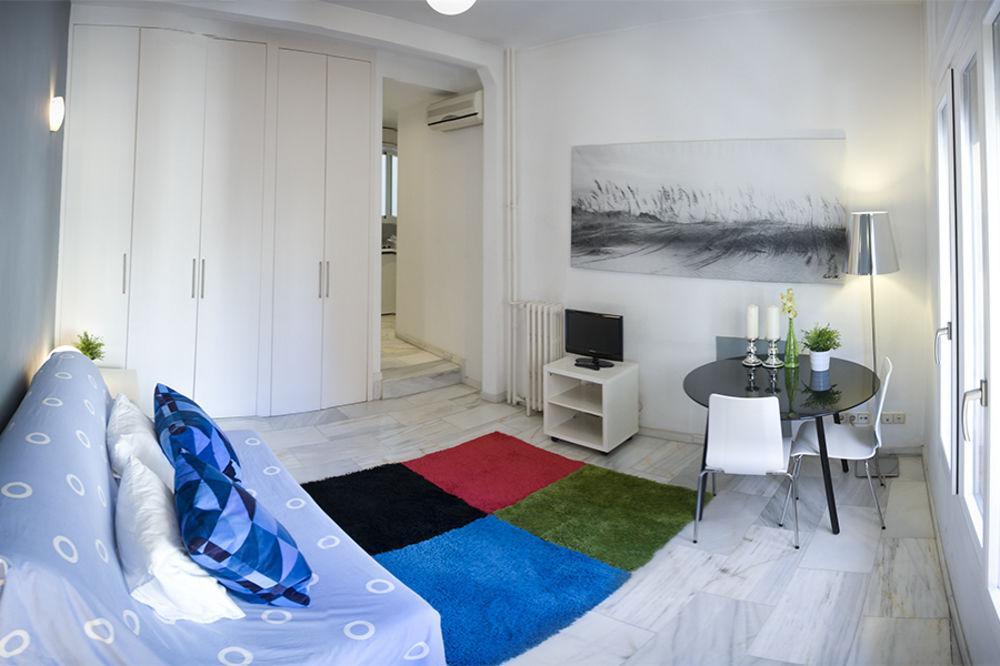 Alquiler Temporal Plaza Mayor Apartment Madrid Exterior photo