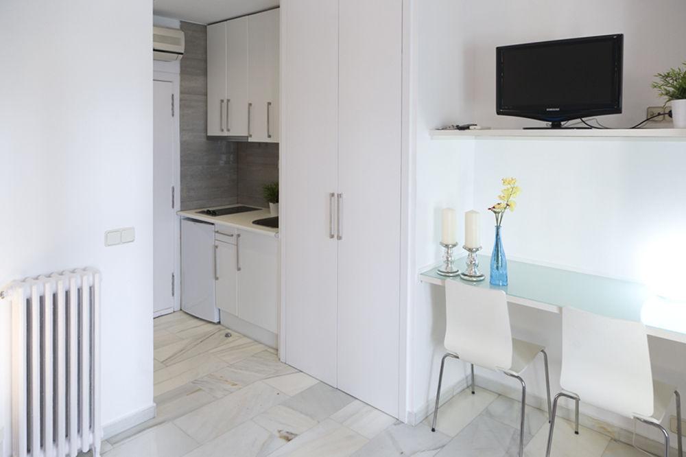 Alquiler Temporal Plaza Mayor Apartment Madrid Exterior photo